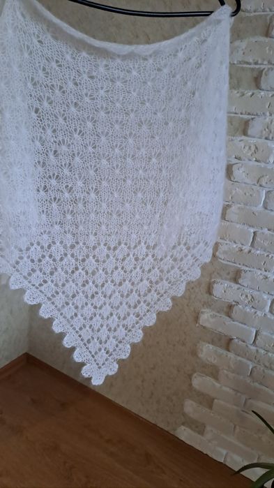 Теплі пухові платки