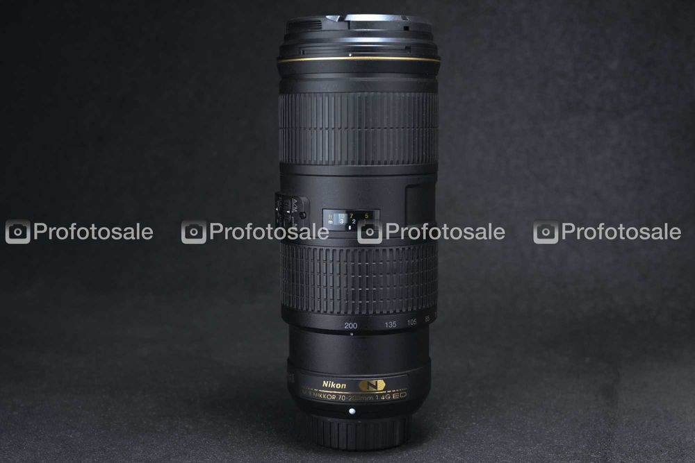 Об'єктив Nikon AF-S Nikkor 70-200mm f/4G ED VR