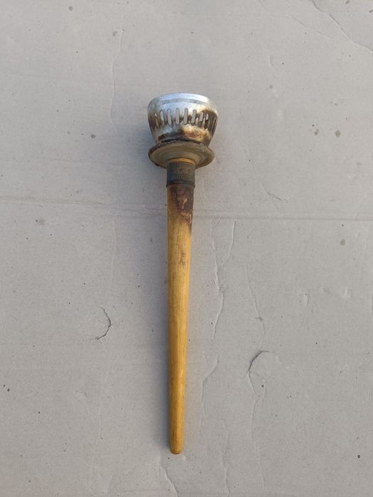 Факел з місцем під свічку