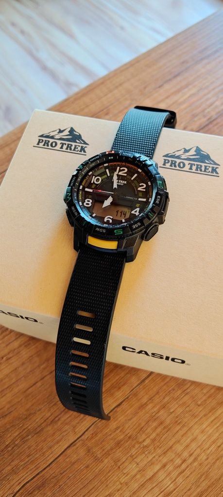 Casio Protrek PRT-b50 Smart shock