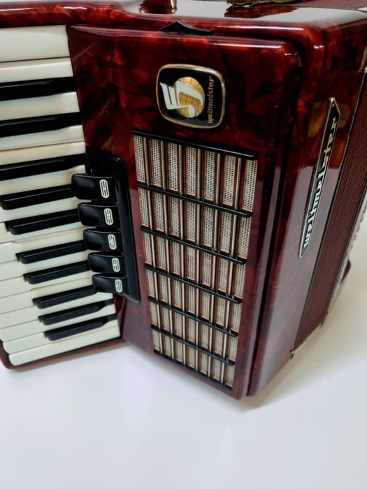 Weltmeister Stella 40 basów