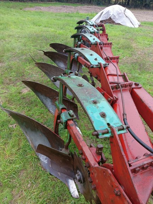 Pług kverneland 5skibowy zagonowy,