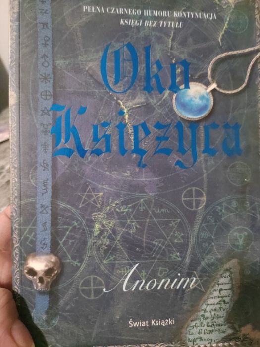 Książka oko księżyca