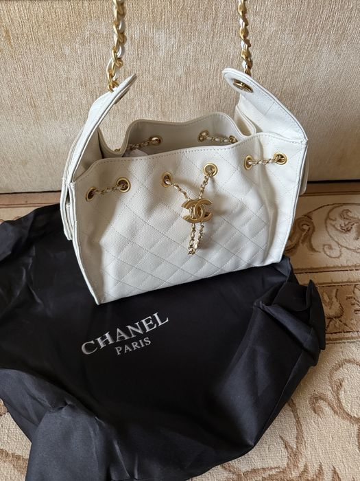 Нова запаковна сумка Chanel hobo натуральна шкіра ікра