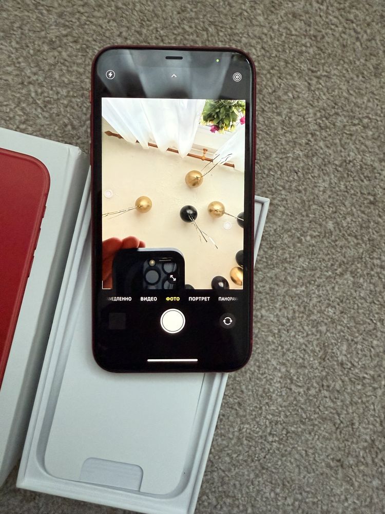 Iphone 11 red 64 gb