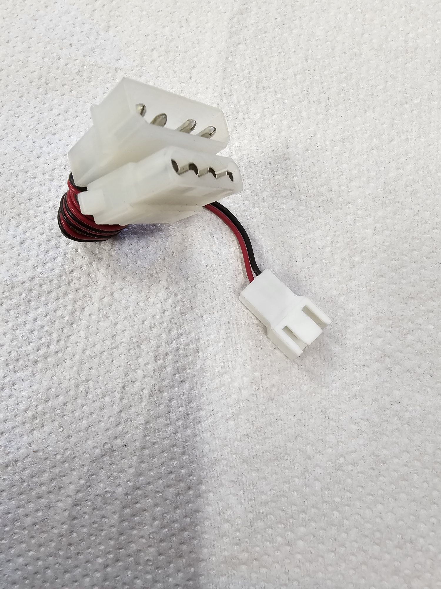 Adapter molex do wentylatorów