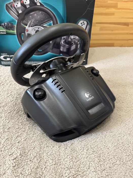 Хороший стан. Ігрове кермо Logitech g25 + shifter