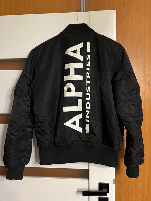 Kurtka Alpha Industries, FLYERS napis, logo CZARNA ciekawy model