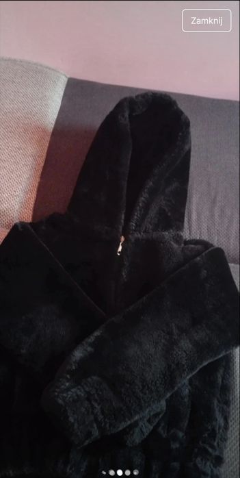 Sztuczne czarne futerko