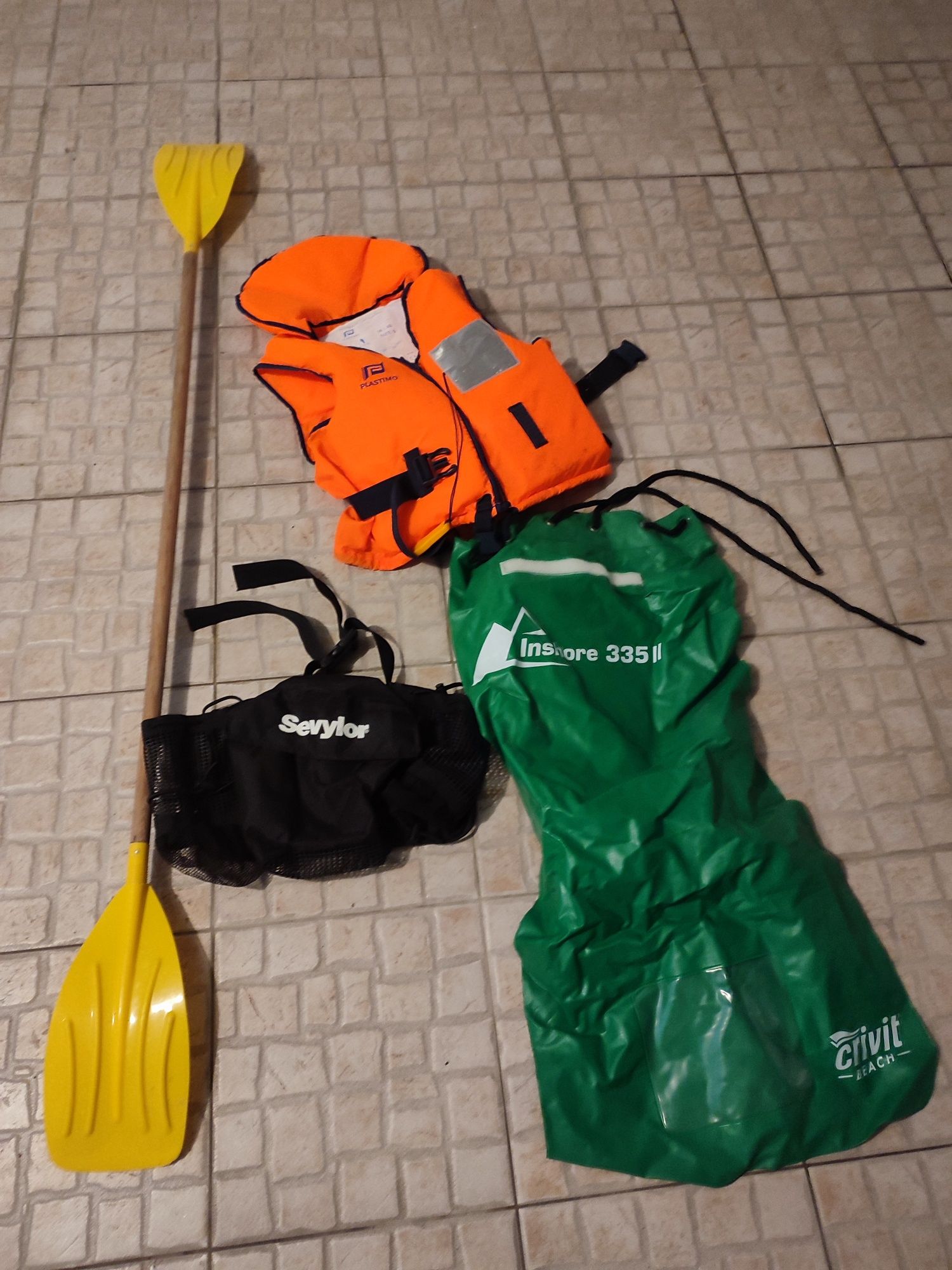 Equipamento canoagem