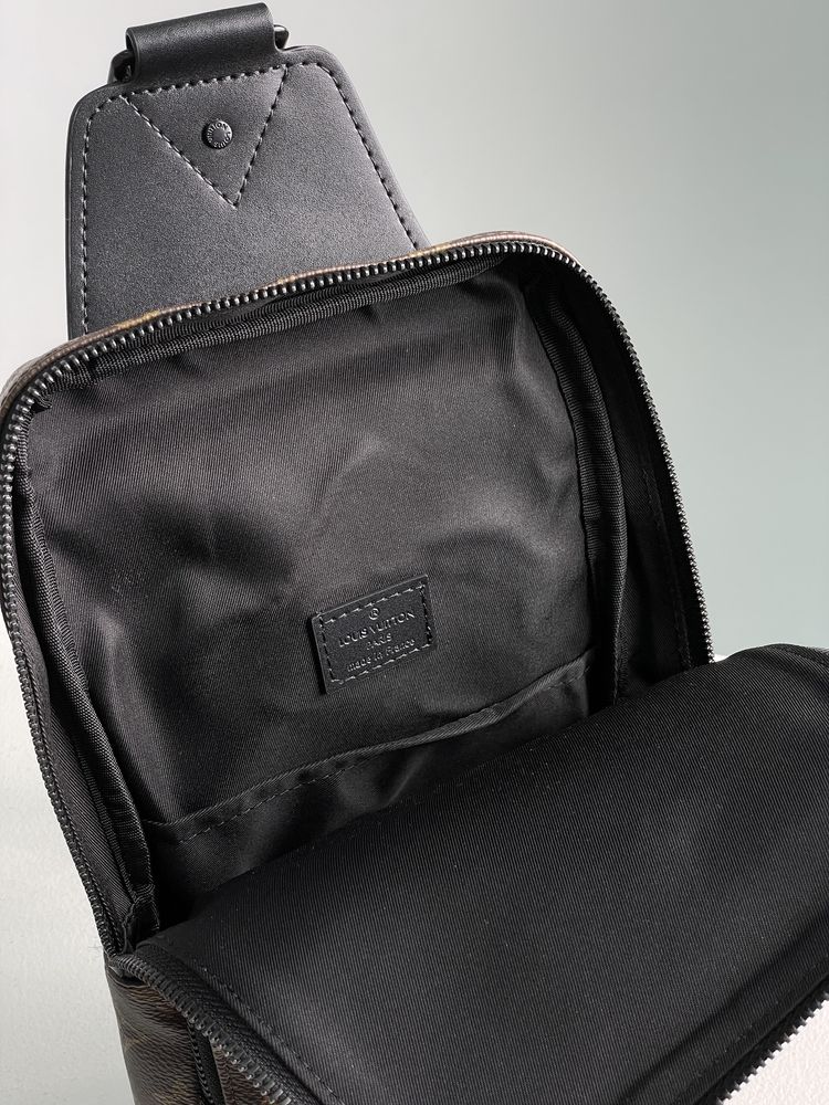 Чоловіча сумка Louis Vuitton мужская сумка слинг барсетка мессенджер