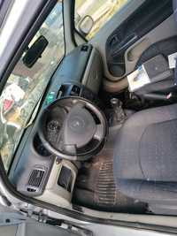 Renault clio 1. 2