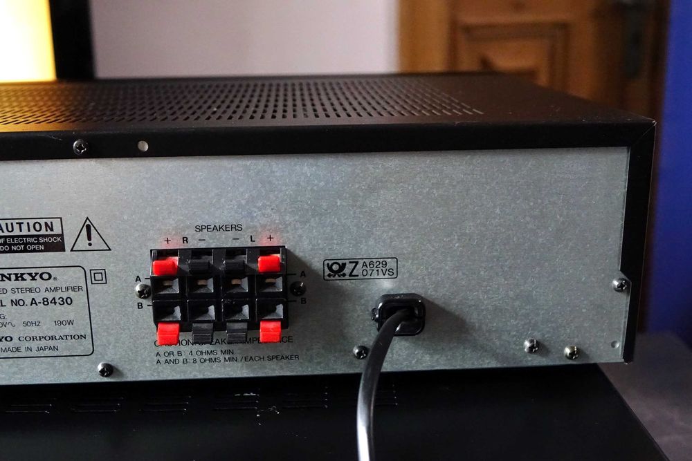 Wzmacniacz stereo ONKYO A 8430