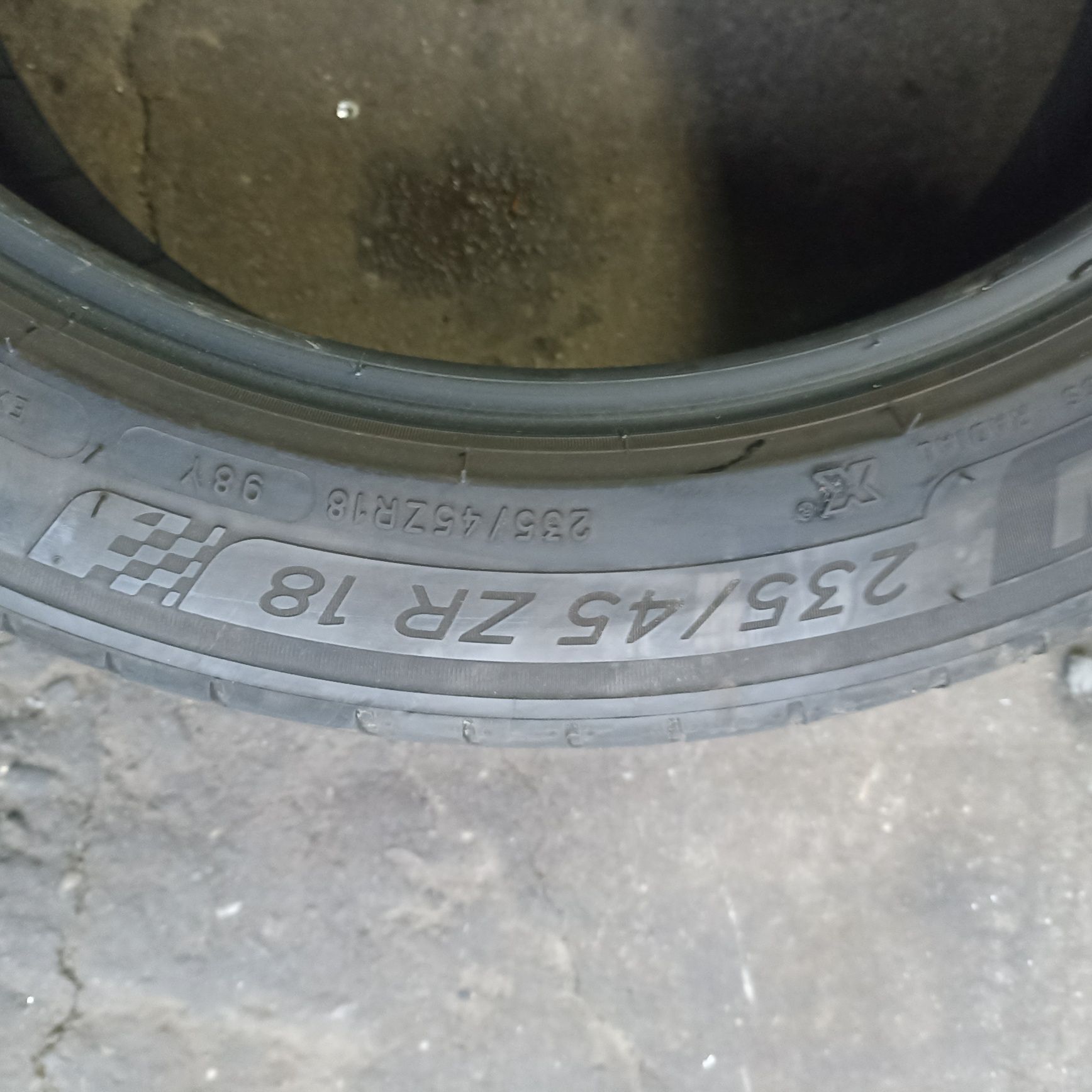 Opony letnie 235/45/18 Michelin Pilot Sport 4, Goodyear