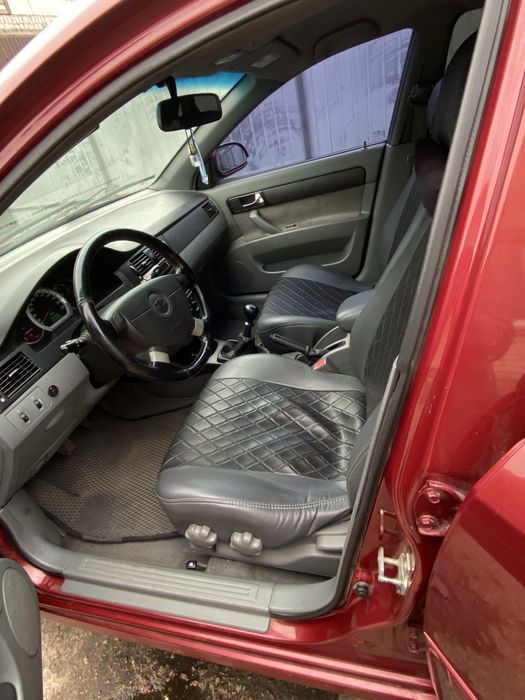 Продам шевроле лачетти