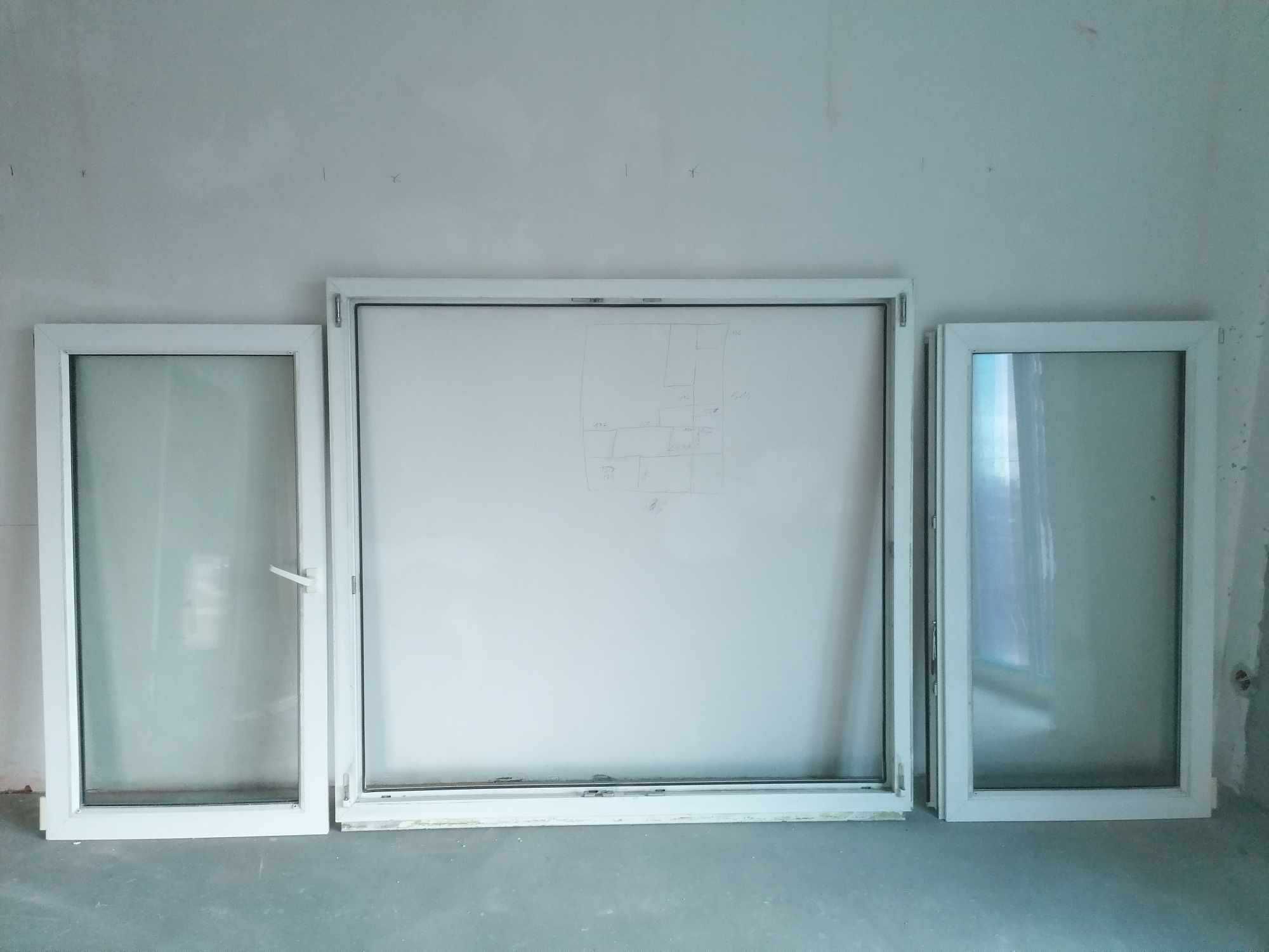 Okno plastikowe kolor złoty dąb, środek biały 146x136, dwuszybowe