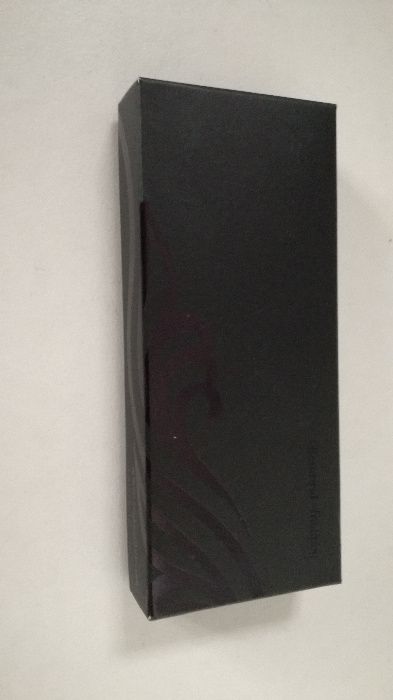 Nowy, oryginalny, ręcznie robiony brelok zakupiony w galerii w Korei