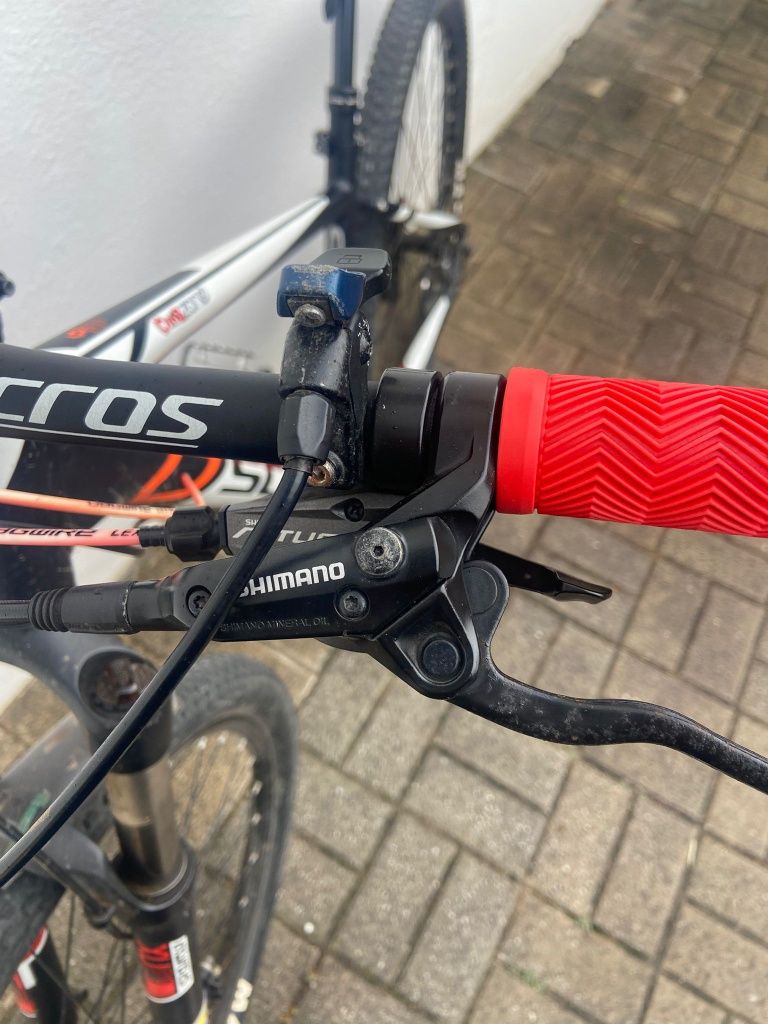 Bicicleta aspect 930