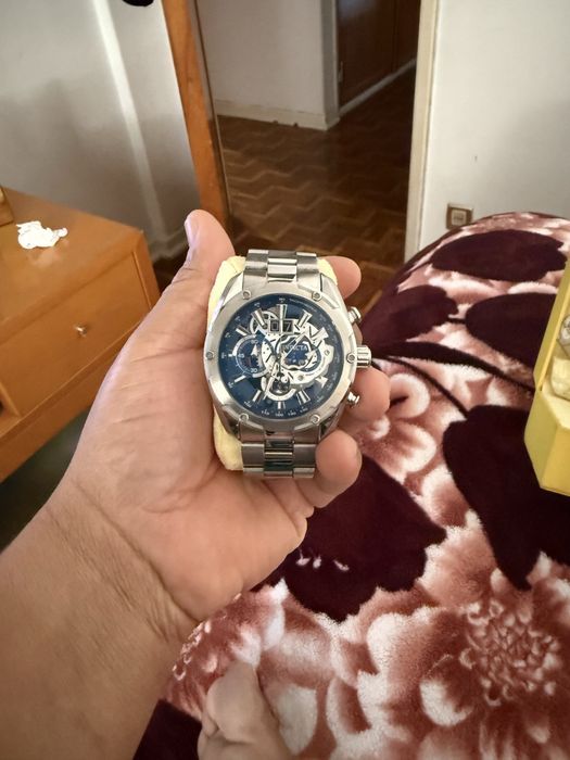 Relogio invicta