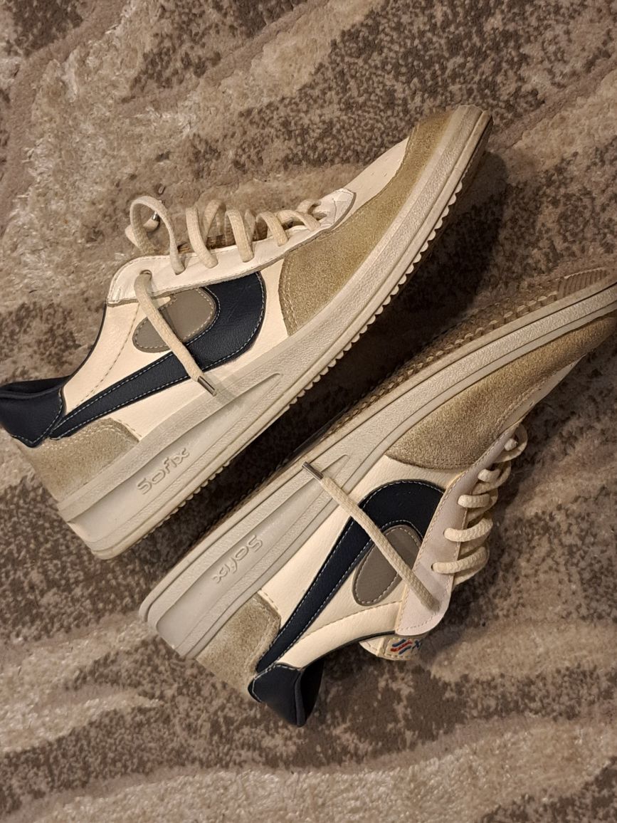 Stare Buty Sofix z czasów PRL-u Sofixy rozmiar 40 długość wkładki 24,5