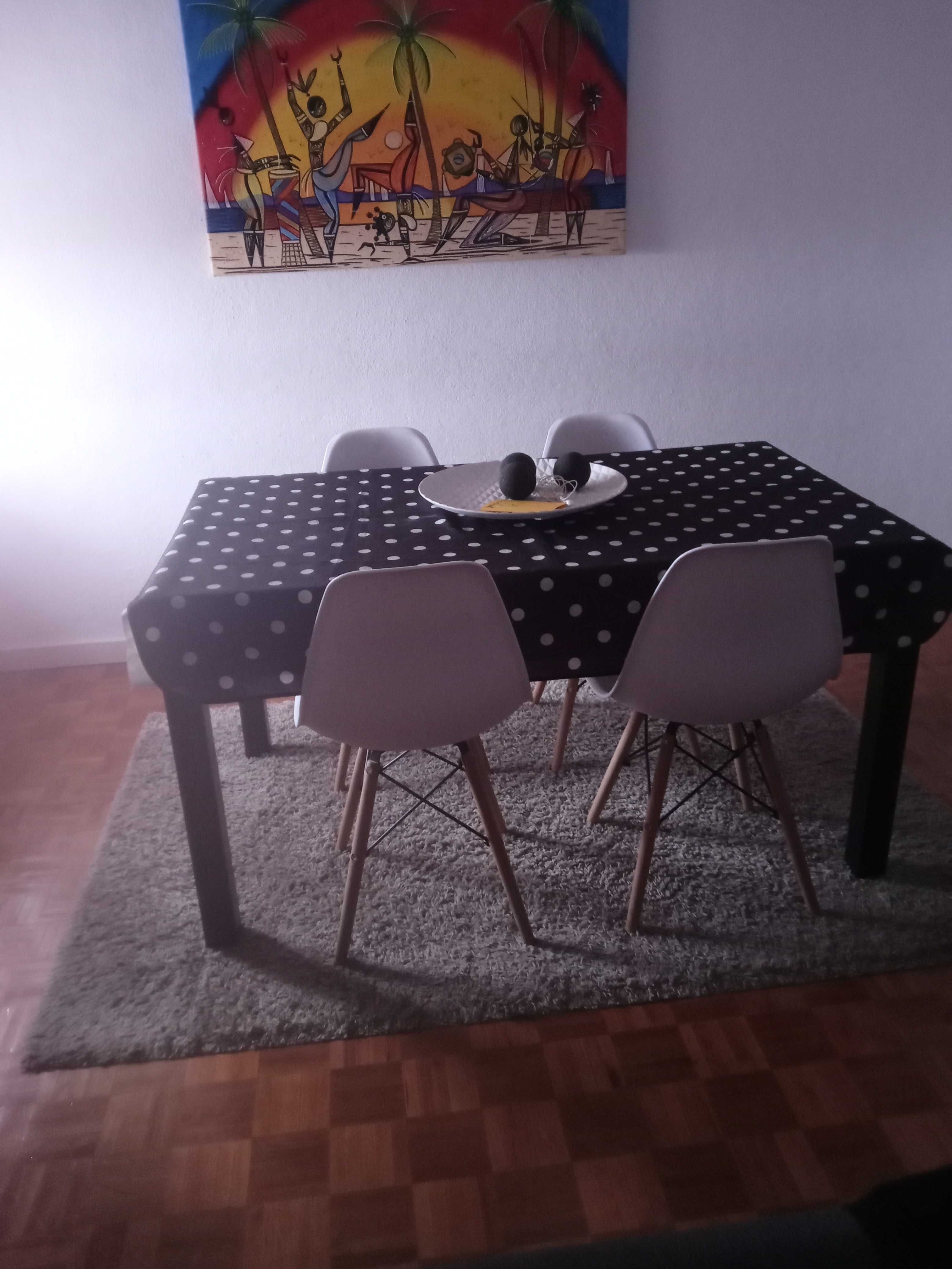 mesa madeira  preta ikea