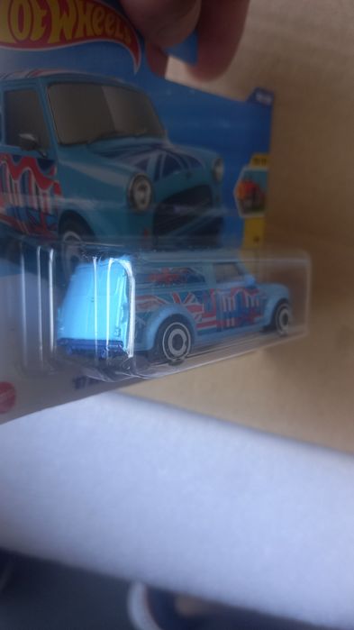 67 austin mini van hot wheels