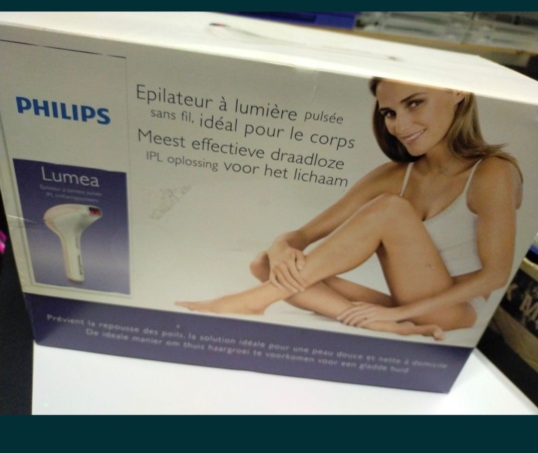 Laserowy depilator philips .