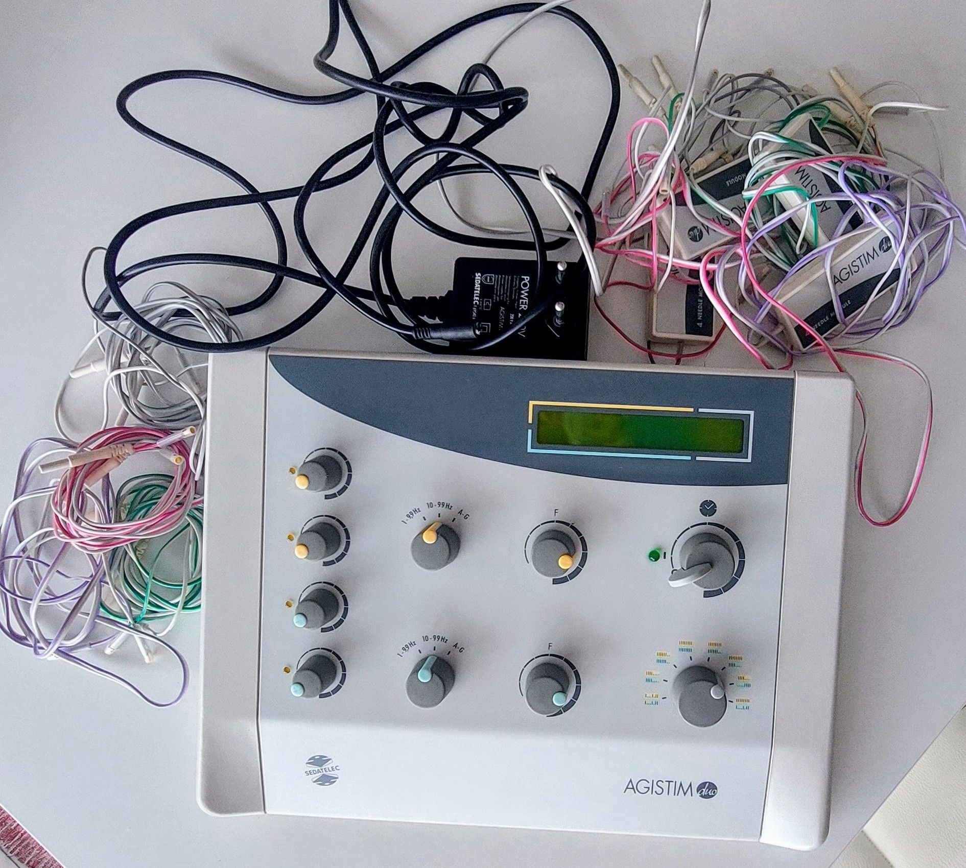 Estimulador electroacupuntura