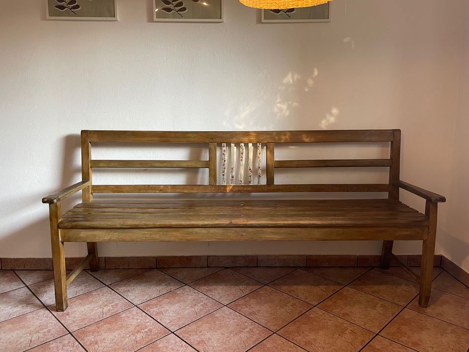 Drewniana Ławka po renowacji