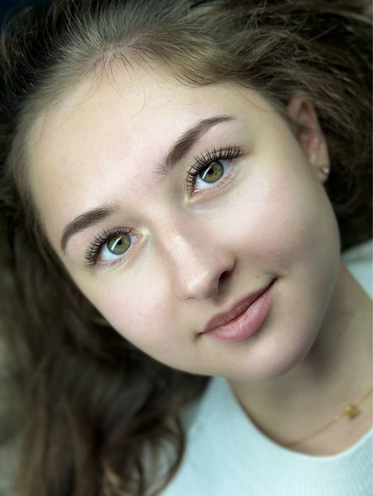 Наращивание ресниц по очень приятной цене