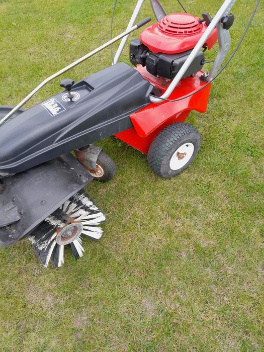 Zamiatarka spalinowa tielburger silnik honda