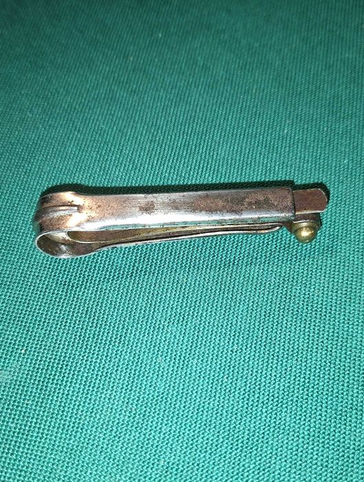 Mola para prender roupa muito antiga, Bte ligne S.G.D.G.