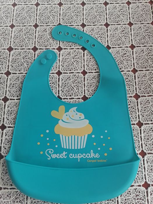 Silikonowy śliniaczek jak nowy