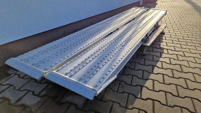 Najazdy aluminiowe ALTEC rampa podjazdy 3,5 m komplet