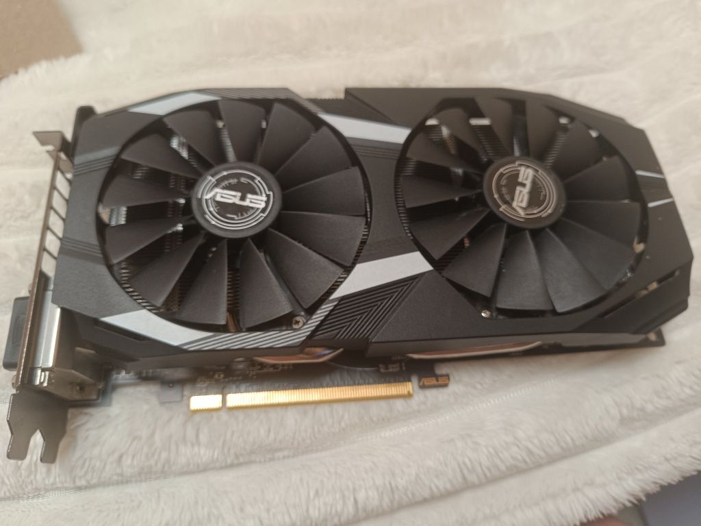 Asus strix RX 570 oc 4gd