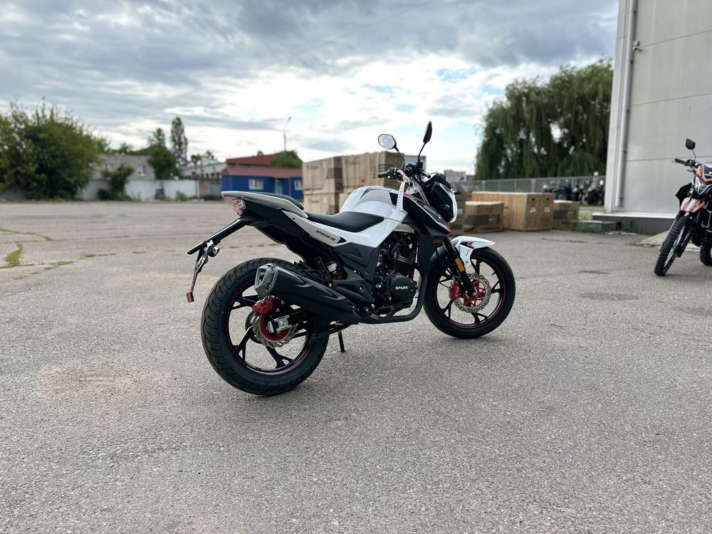 Мотоцикл SPARK SP200R-28