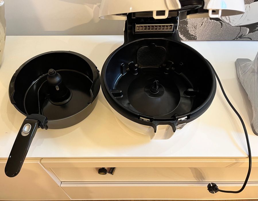 Fritadeira Tefal Actifry Genius