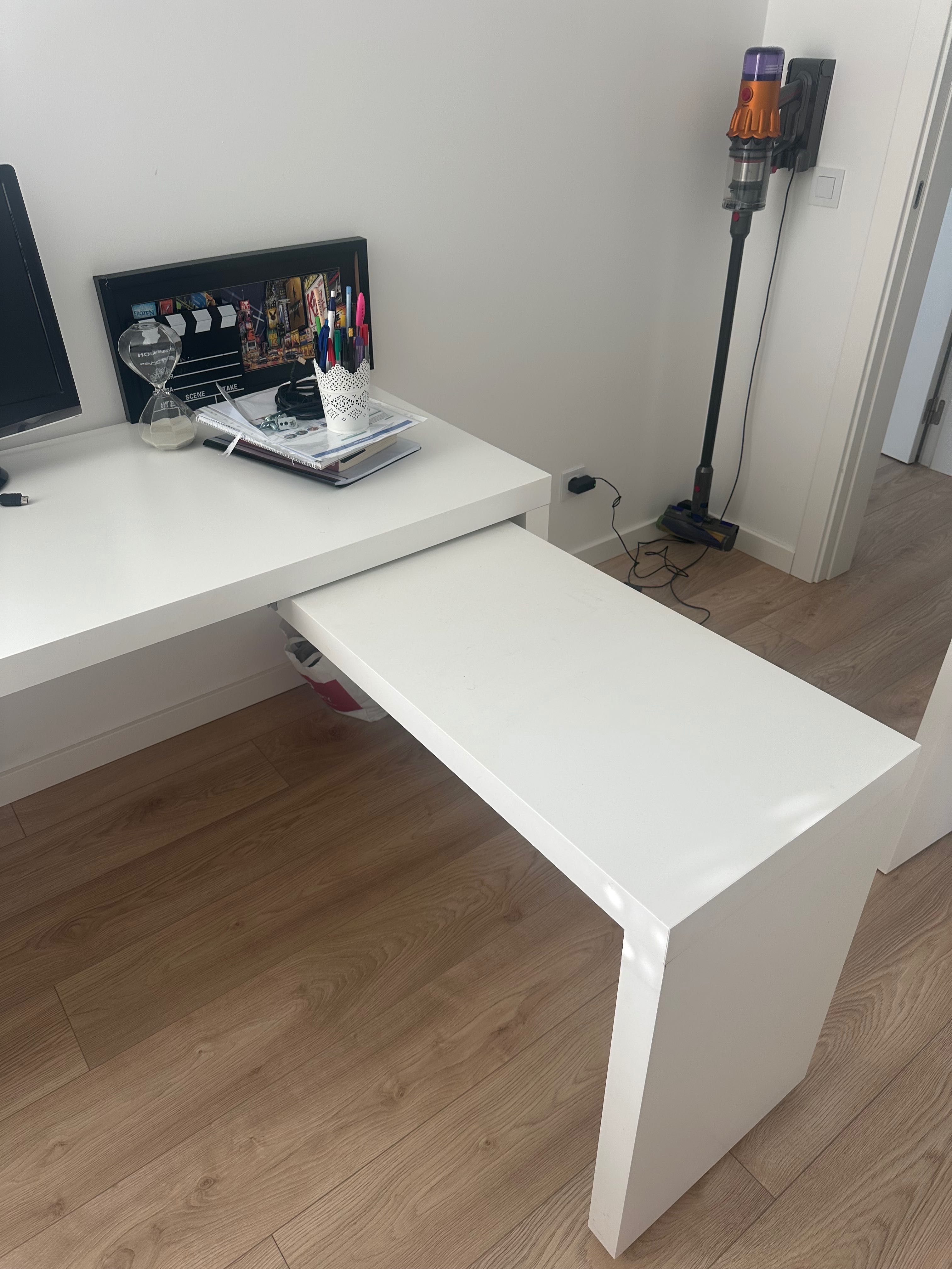 Secretária Malm Ikea