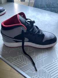 Air Jordan 1 Mid - Tamanho 37.5