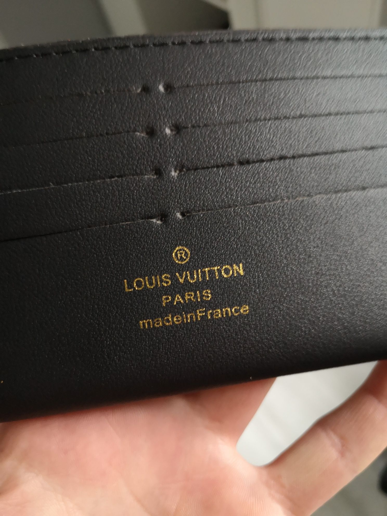 Etui na karty Louis Vuitton nowe skórzane oryginalne