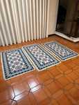Conjunto 3 tapetes arraiolos quarto