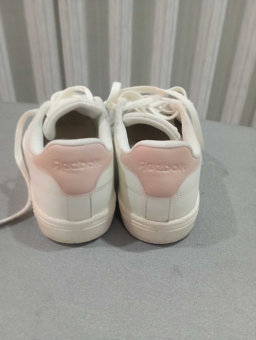 Sapatilhas mulher Reebok tamanho 37 quase novas