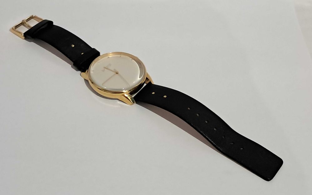 Kazar Zegarek na skórzanym pasku ze złotą kopertą i białą tarczą