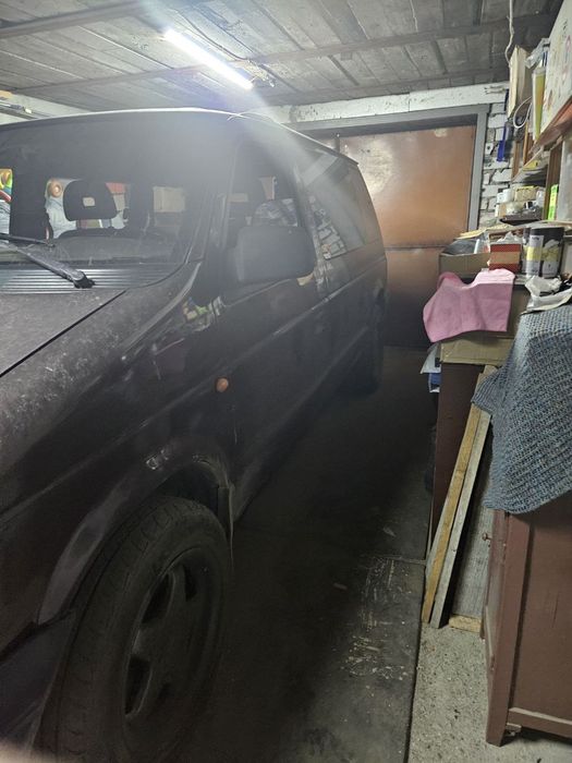 Продам Крайслер Вояджор 2