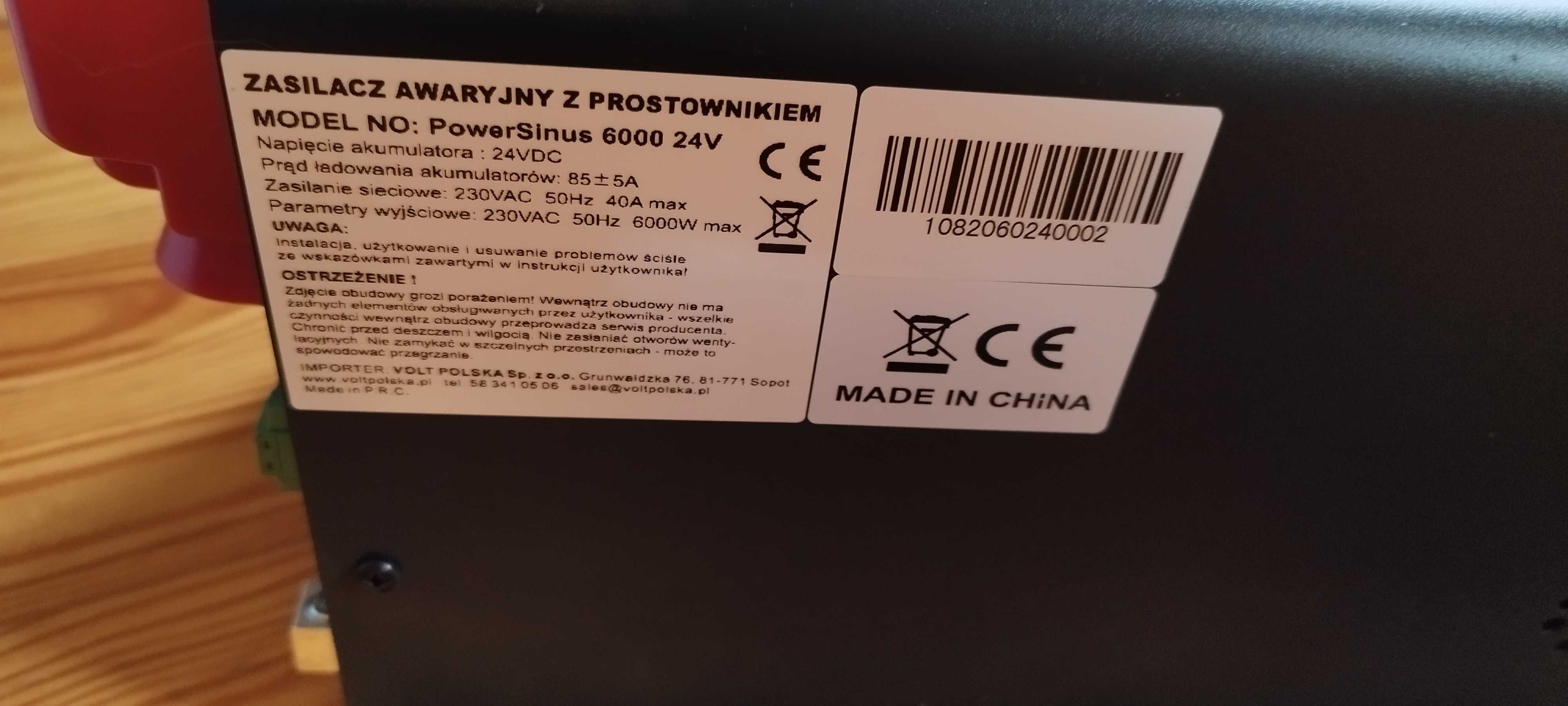 Zasilacz UPS Volt Polska 18000 VA 6000 W