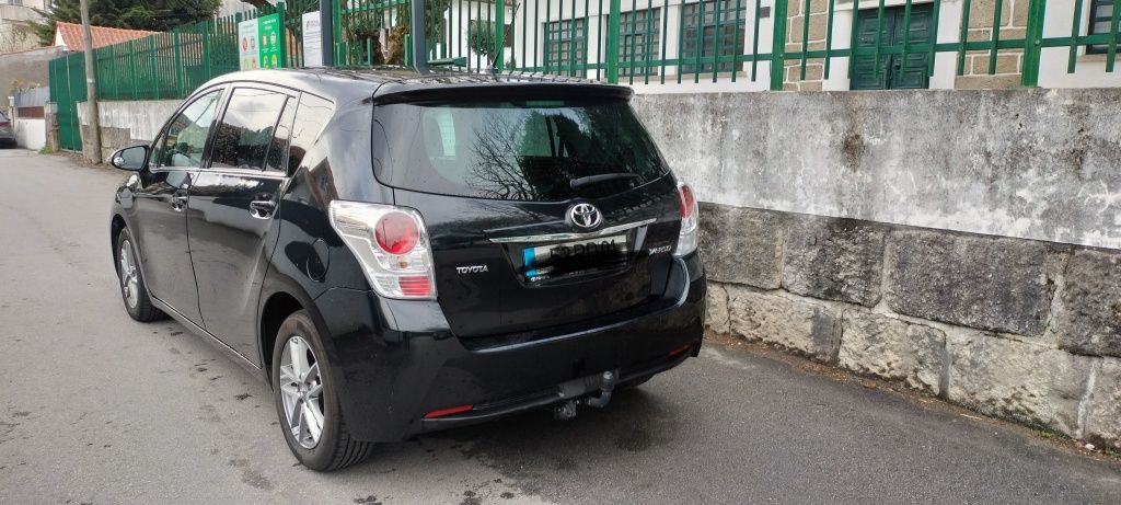 Toyota verso 7 lugares