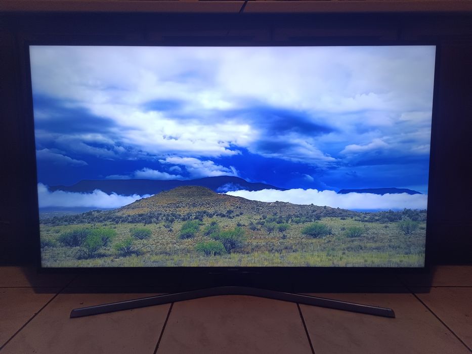 Tv Samsung 50" 4K SMART WiFi DVB-T 2 hevc UHD HDR telewizor LED Tizen