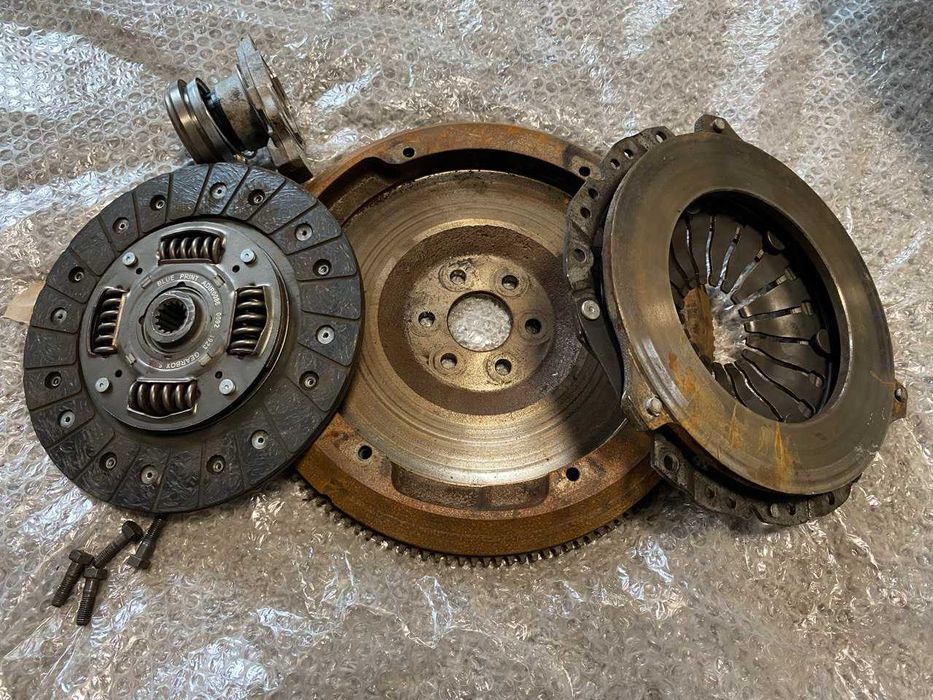 BLUE PRINT Комплект зчеплення Opel zafira b