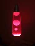 Lampa lawa czerwona działająca