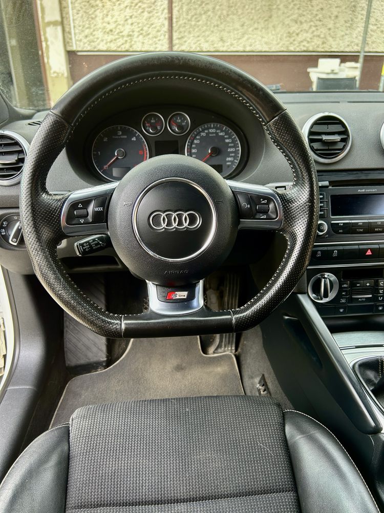 Biala Audi a3 s-line 2011